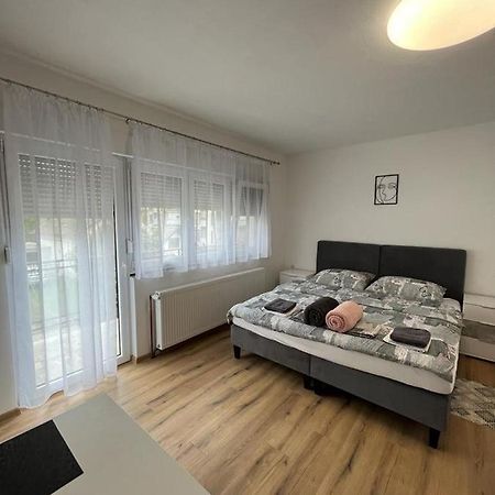Opg - Zm Apartmani Martinovic Novska Экстерьер фото