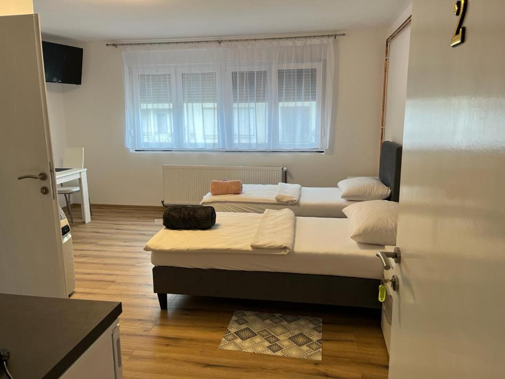 Opg - Zm Apartmani Martinovic Novska Экстерьер фото